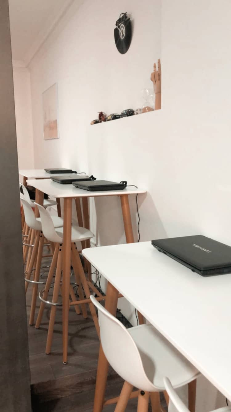 AUTOESCOLA ARENYS. Autoescola al Maresme I Barcelona.